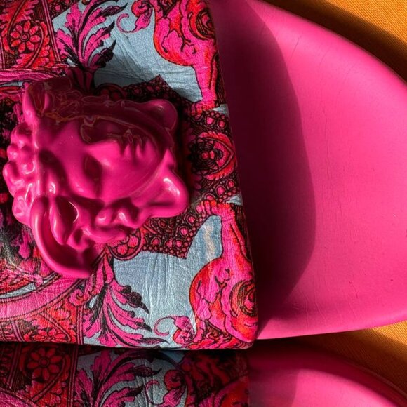 Authentic Versace Pink Baroque Medusa Head Slides - Bold & Stylish - Picture 5 of 12